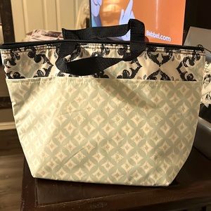 Thirty One hand held cooler bag/lunchbox